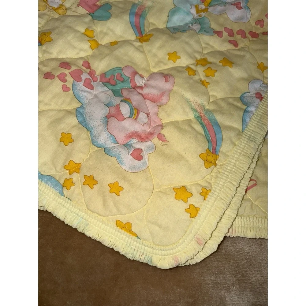 Vintage Care Bears Quilt Yellow 1983 Comforter Coverlet Curity